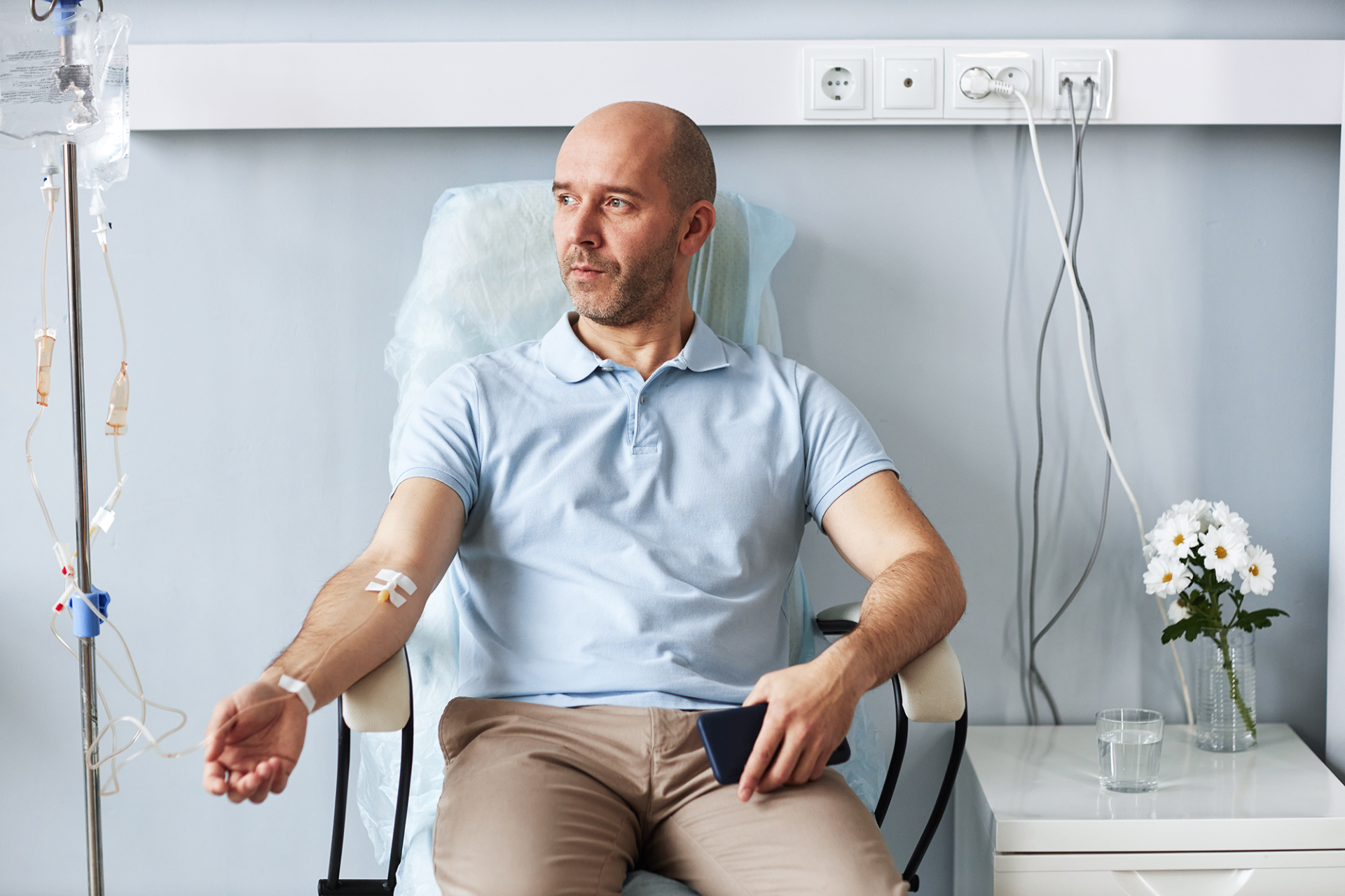 Guest receiving a stem cell IV infusion at iCRYO Fairfield